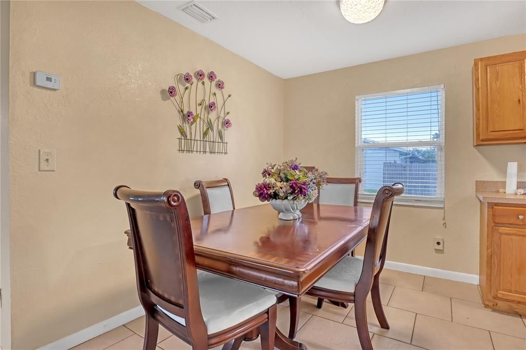 Dining room, Interior