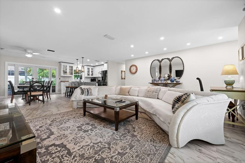 Dining room, Interior, Kitchen, Living room, Marble, Pendant Lights, Recessed Lighting