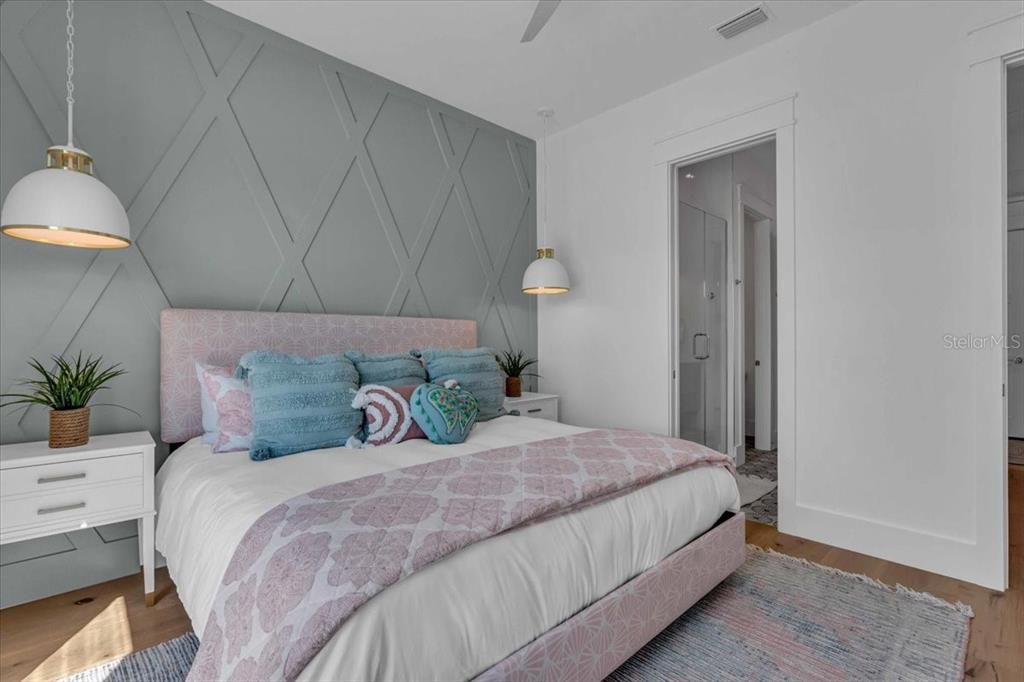 Bedroom, Interior, Pendant Lights, Wood Texture Flooring