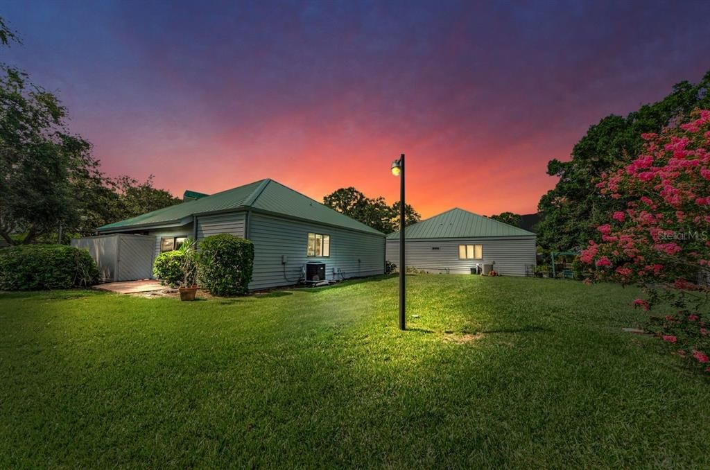 Backyard, Exterior