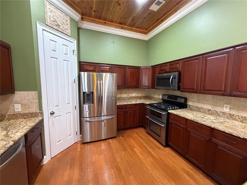 Interior, Kitchen, Wooden Ceilings, Wood Texture Flooring