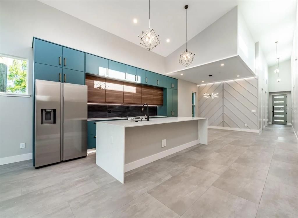 Interior, Kitchen, Pendant Lights, Recessed Lighting, Stainless Steel Appliances