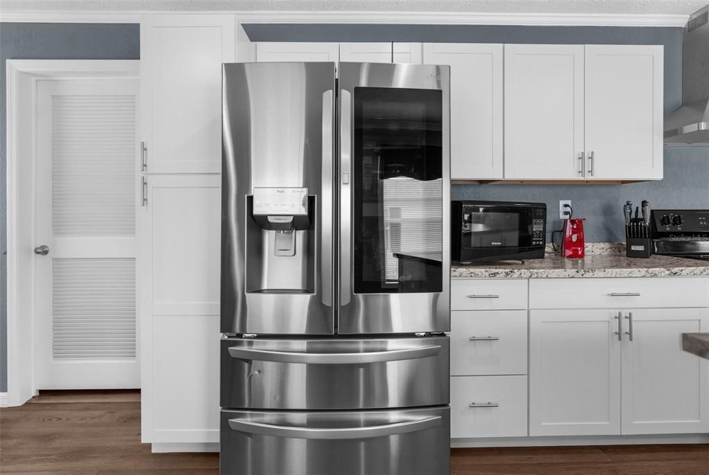 Interior, Kitchen, Stainless Steel Appliances, Wood Texture Flooring