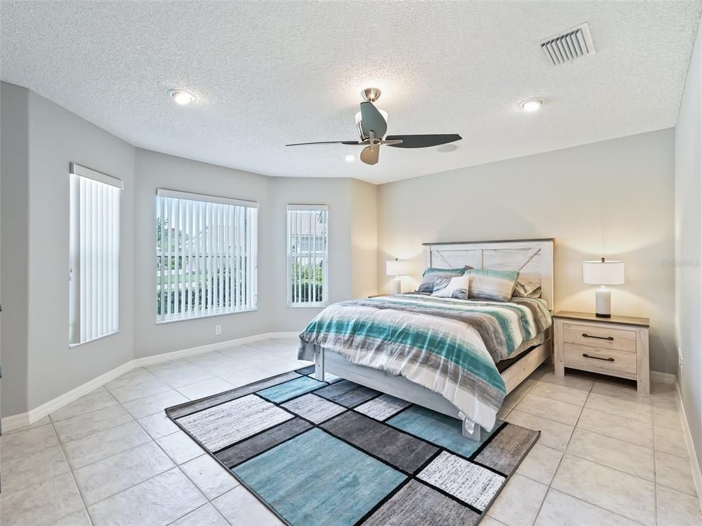 Bedroom, Interior, Recessed Lighting