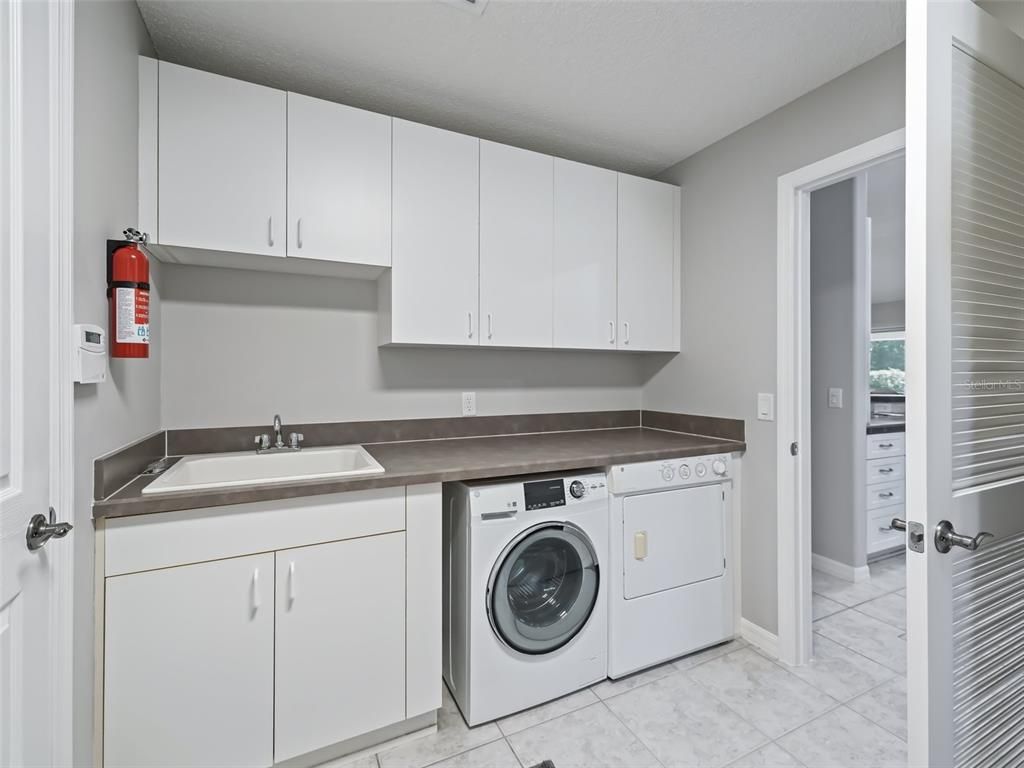 Interior, Washer