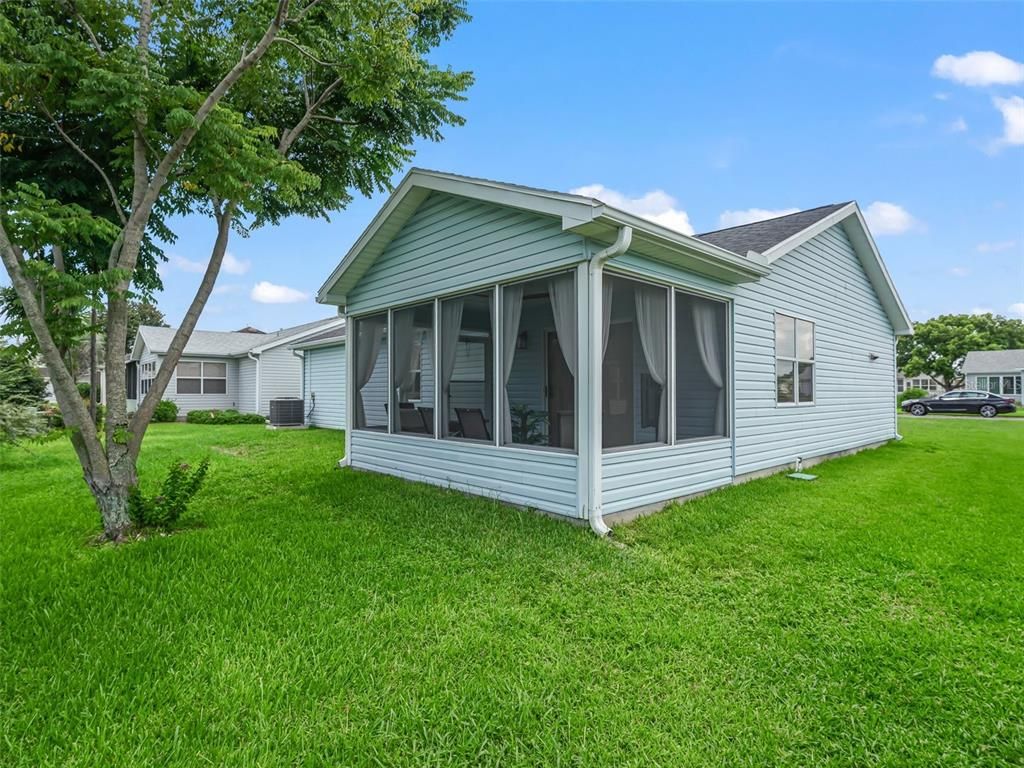 Backyard, Exterior