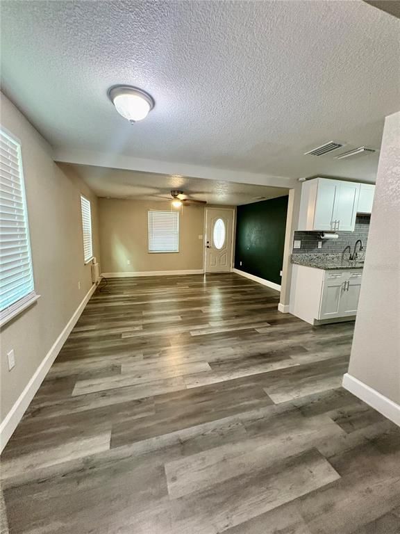 Empty room, Interior, Kitchen, Wood Texture Flooring