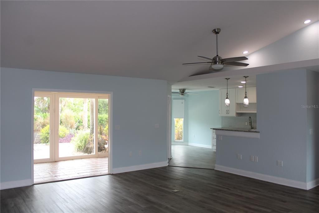 Empty room, Interior, Pendant Lights, Recessed Lighting, Wood Texture Flooring