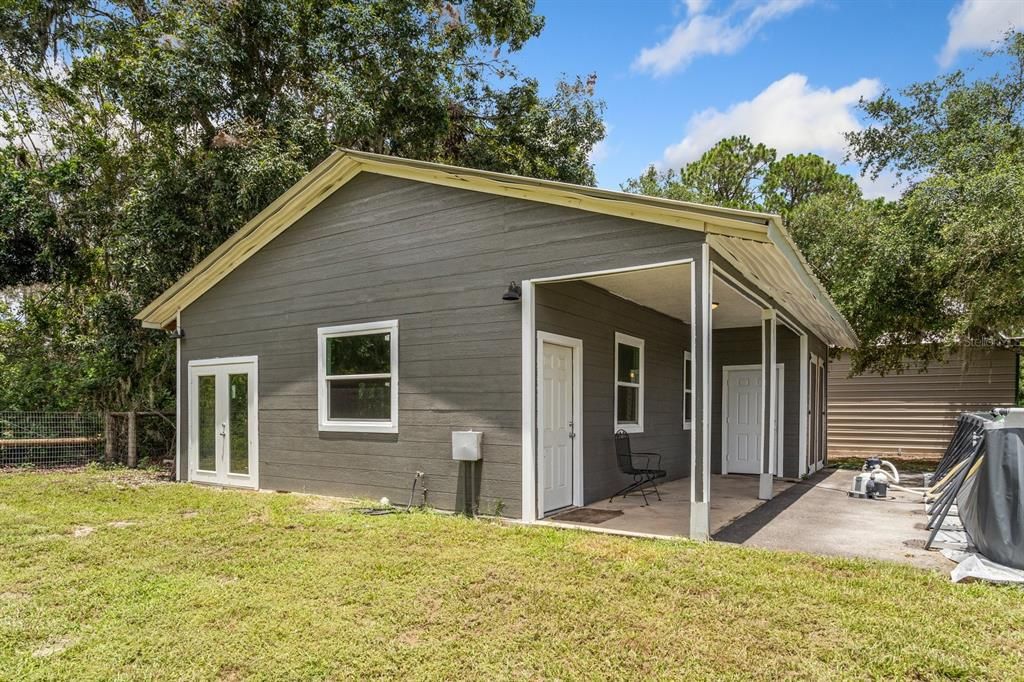 Backyard, Exterior