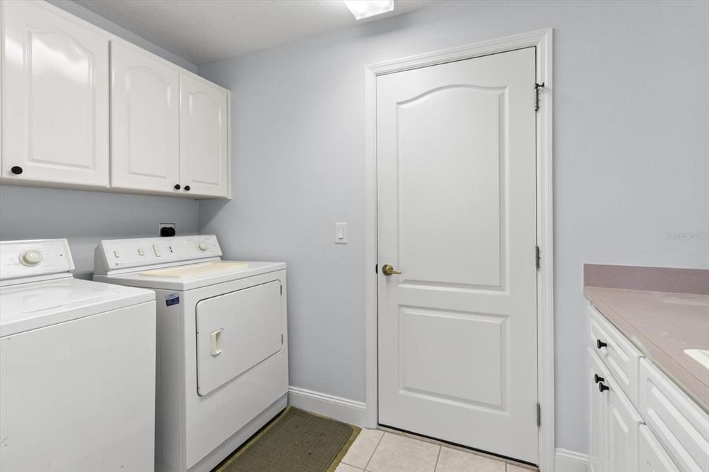 Interior, Washer