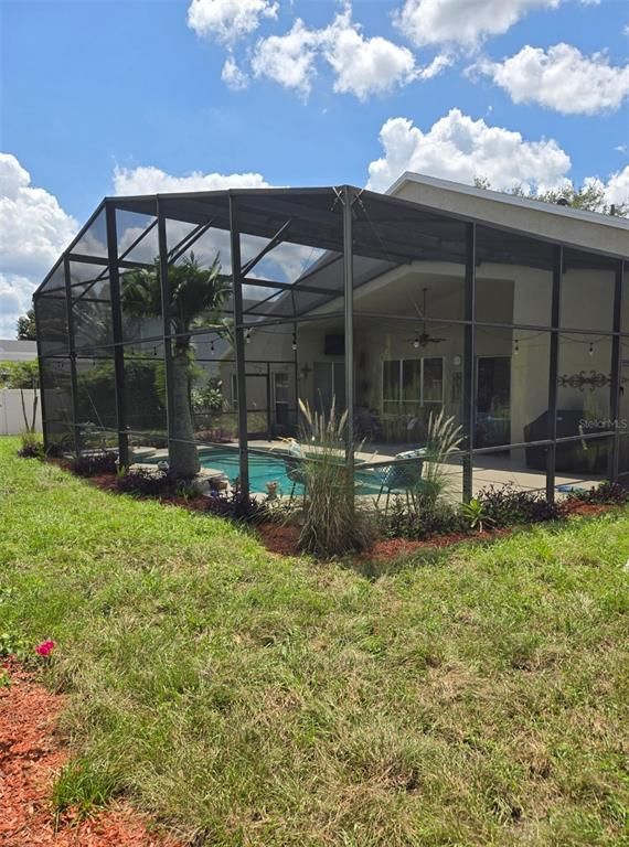 Backyard, Exterior, Pool