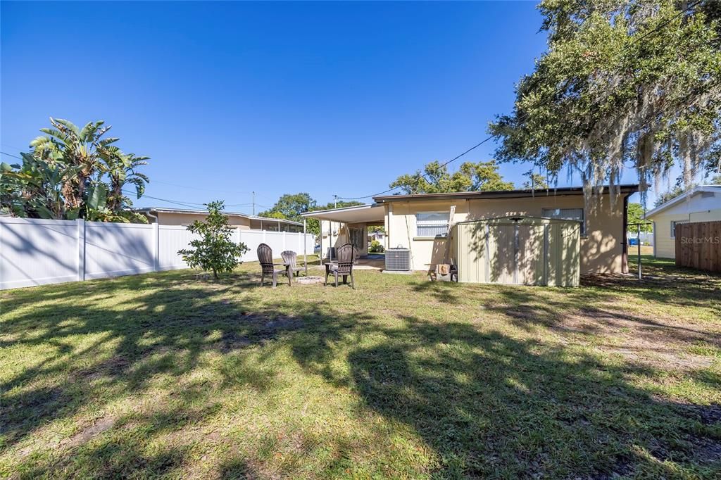 Backyard, Exterior