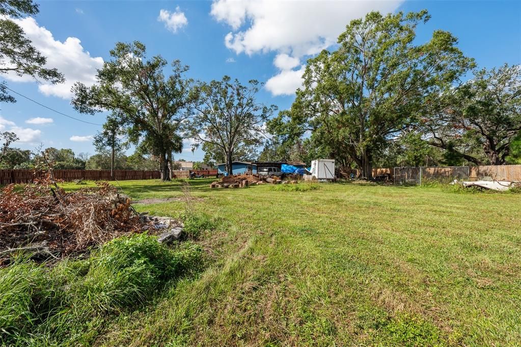 Backyard, Exterior
