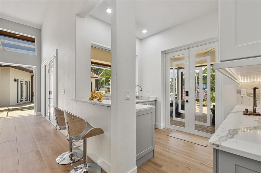 Interior, Recessed Lighting, Wood Texture Flooring