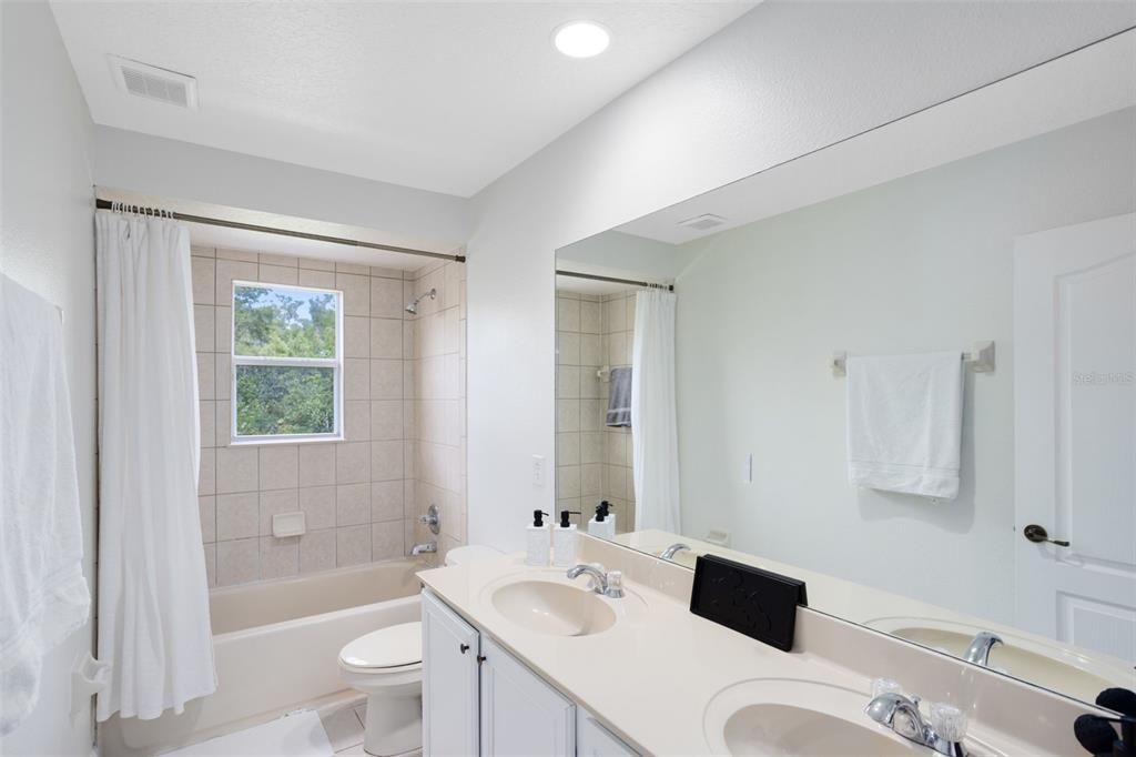 Bathroom, Dual Sink Vanities, Interior, Recessed Lighting