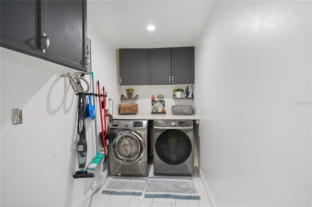Interior, Recessed Lighting, Washer