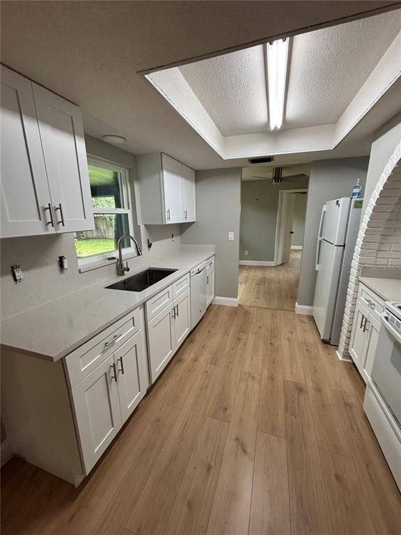 Interior, Kitchen, Wood Texture Flooring