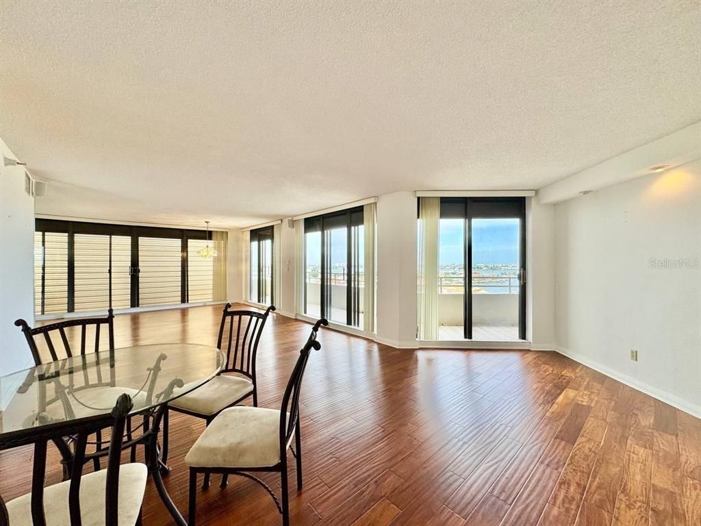 Dining room, Interior, Pendant Lights, Water, Wood Texture Flooring
