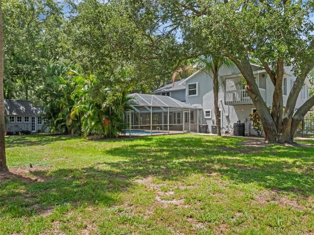 Backyard, Exterior