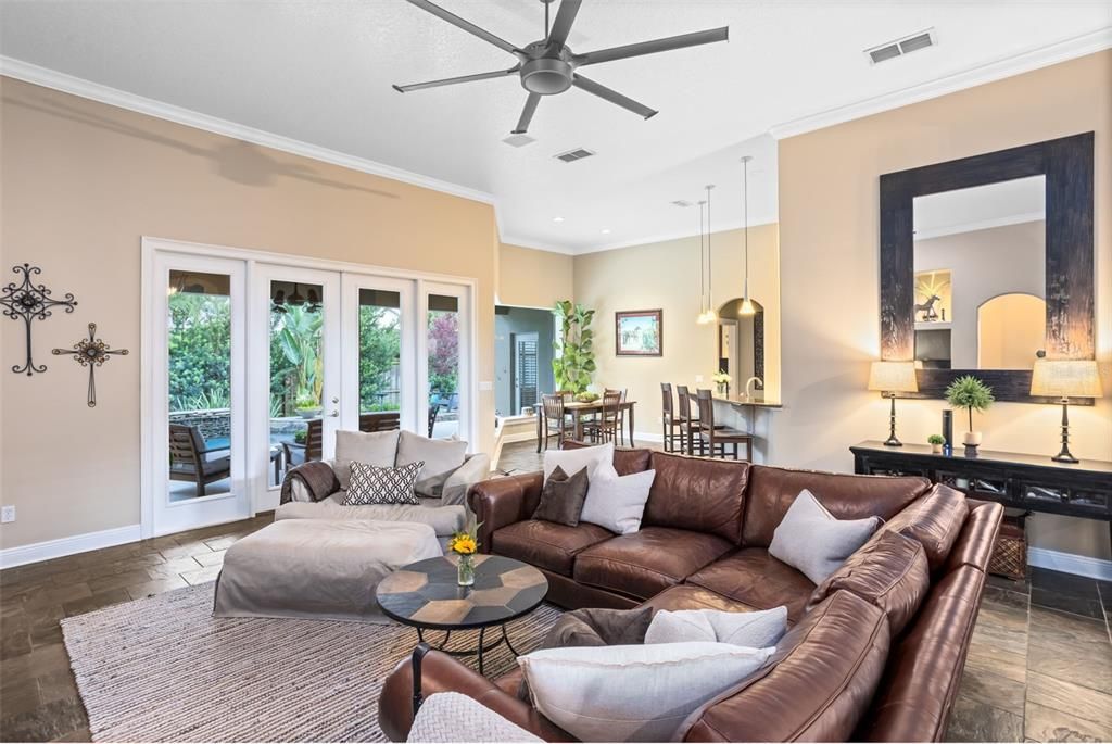 Dining room, Interior, Living room, Pendant Lights, Recessed Lighting, Wood Texture Flooring