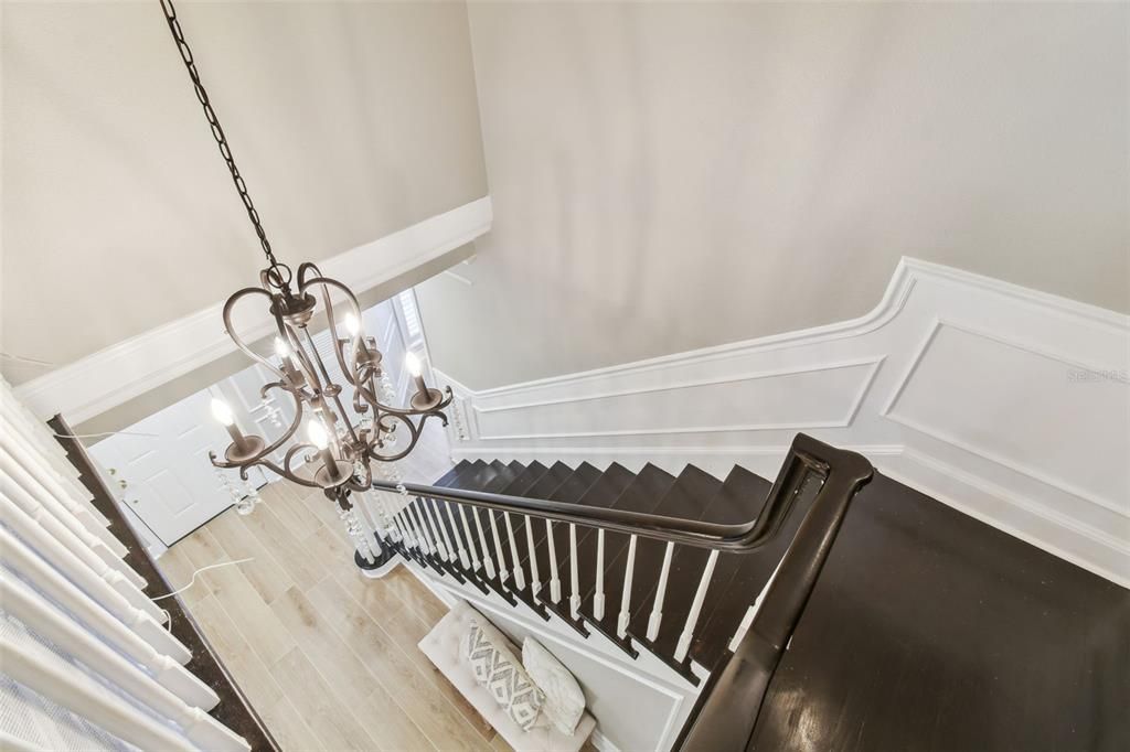 Chandelier, Interior, Wood Texture Flooring