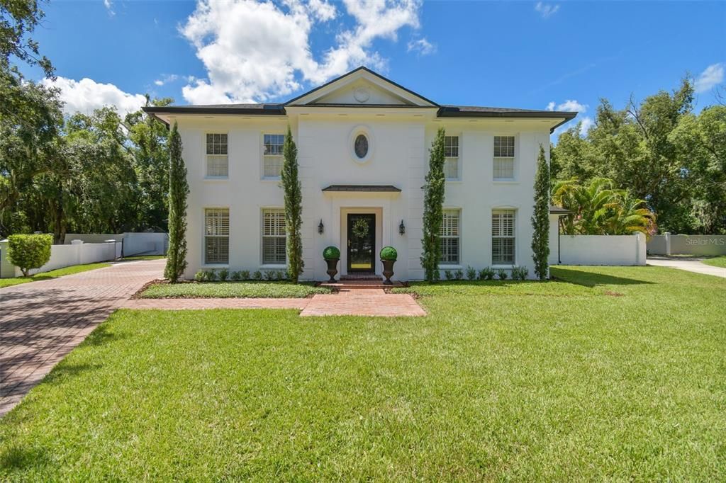 Backyard, Exterior, Facade, Georgian