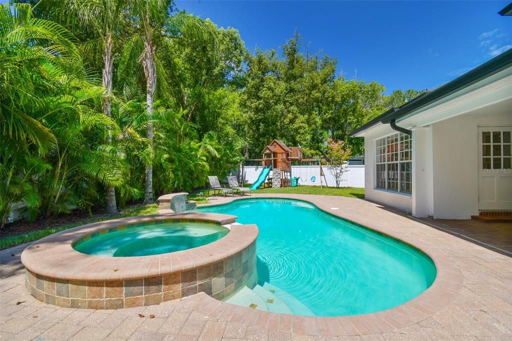 Exterior, Playground, Pool