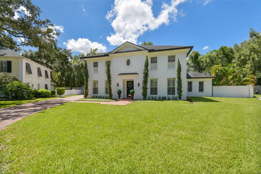 Backyard, Exterior, Facade, French Provincial