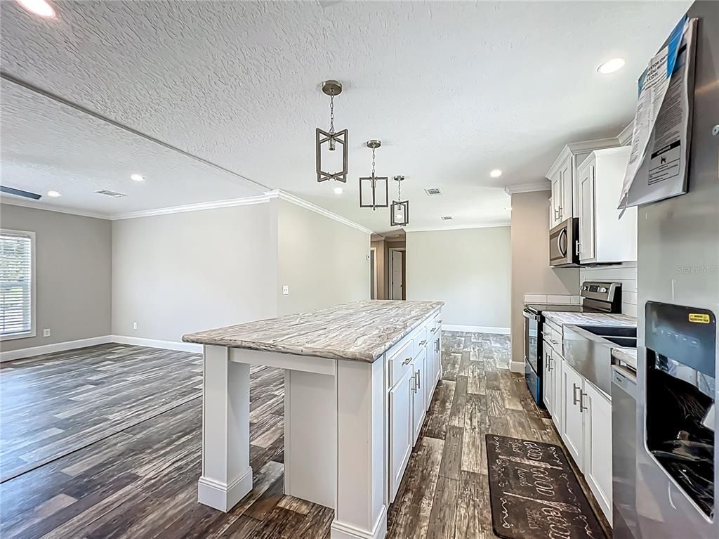 Interior, Kitchen, Pendant Lights, Recessed Lighting, Wood Texture Flooring