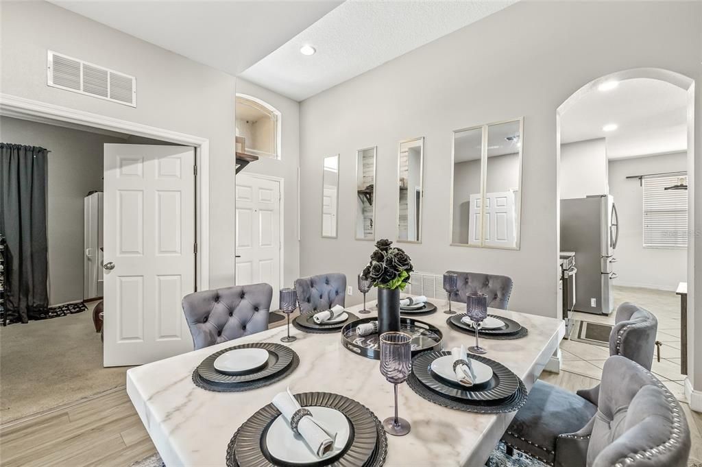 Dining room, Interior, Kitchen, Recessed Lighting