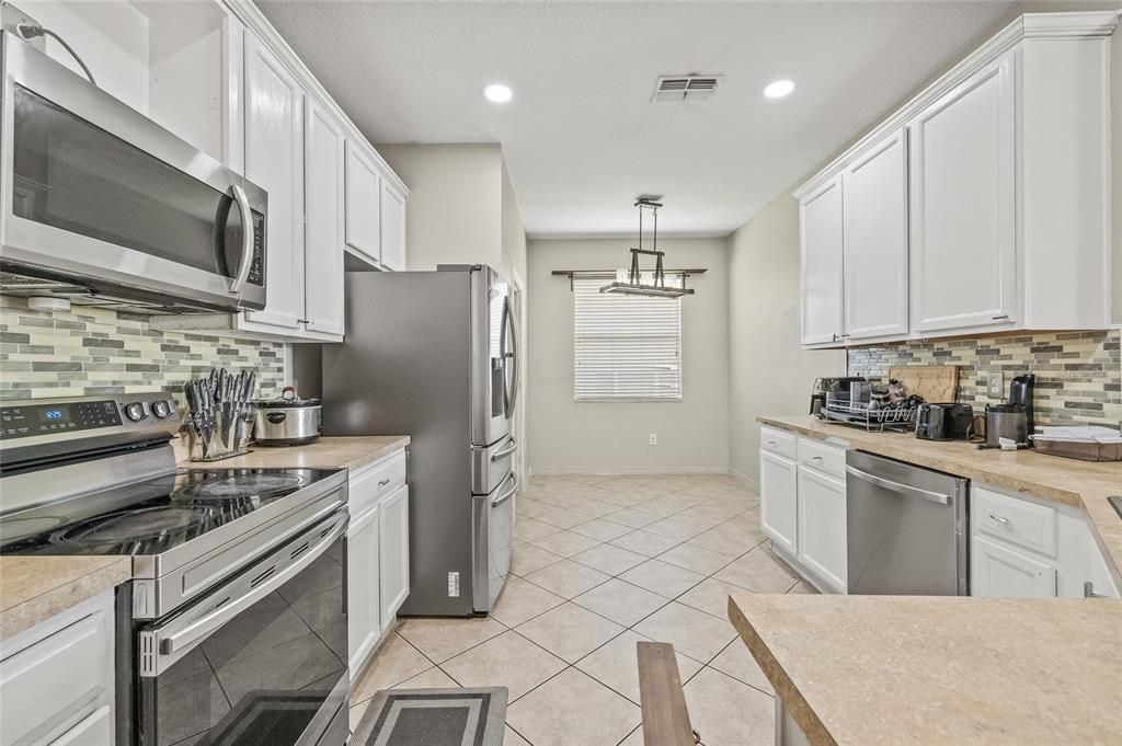Interior, Kitchen, Pendant Lights, Recessed Lighting, Stainless Steel Appliances