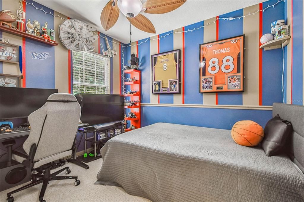 Home Office, Interior
