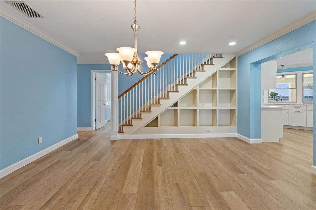 Chandelier, Empty room, Interior, Pendant Lights, Recessed Lighting, Wood Texture Flooring