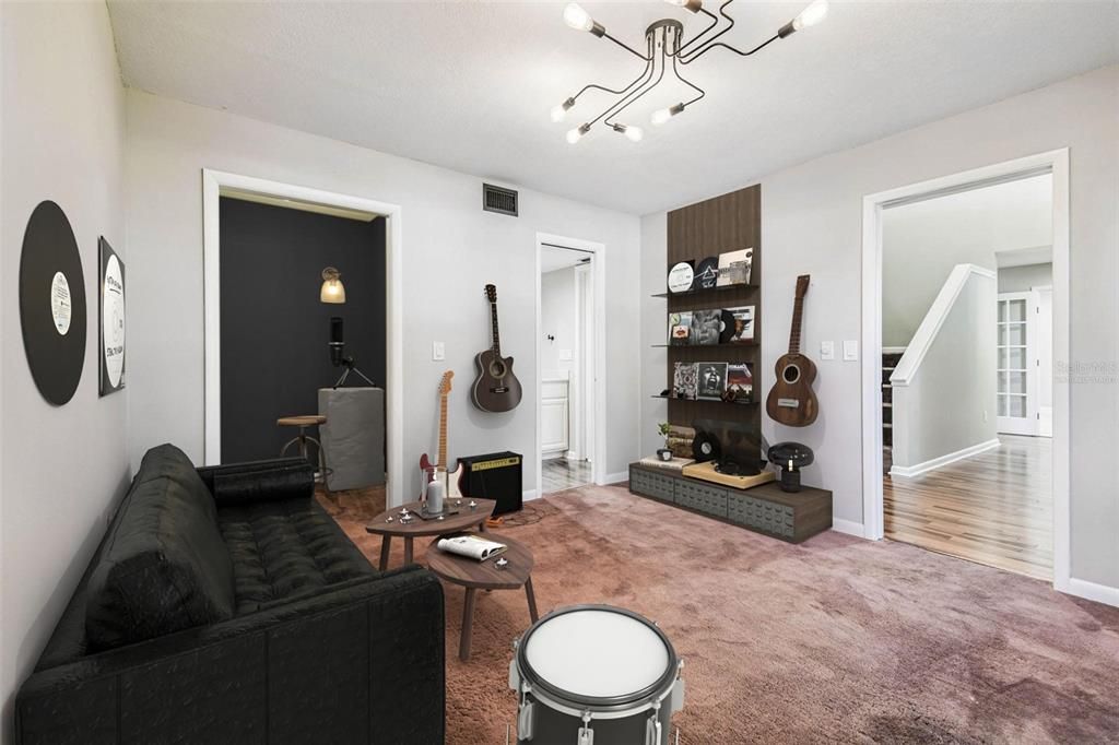 Fireplace, Interior, Living room