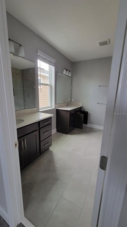 Bathroom, Dual Sink Vanities, Interior