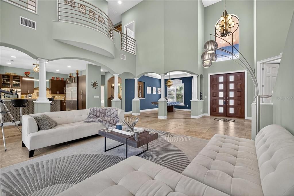 Chandelier, Interior, Living room, Pendant Lights, Recessed Lighting