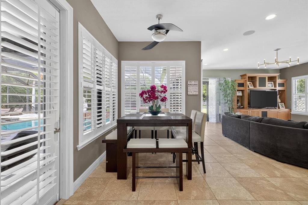 Dining room, Interior, Living room, Recessed Lighting