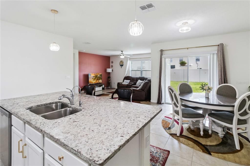 Dining room, Interior, Living room, Pendant Lights