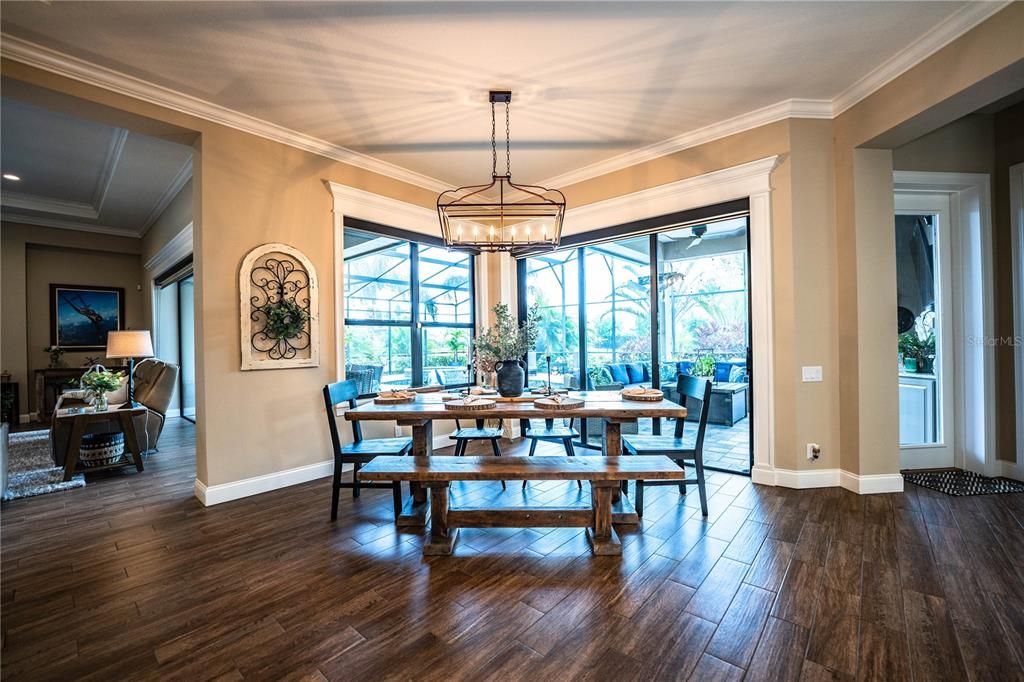 Chandelier, Dining room, Interior, Recessed Lighting, Wood Texture Flooring