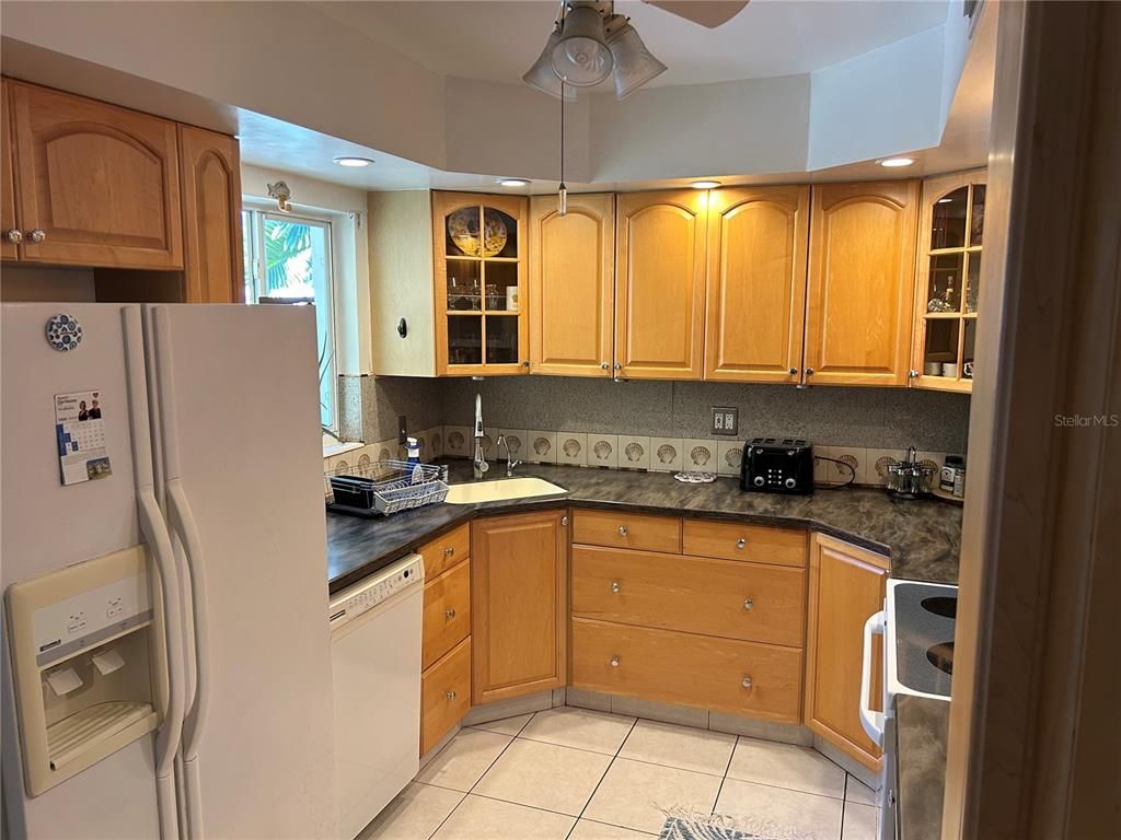 Interior, Kitchen, Recessed Lighting