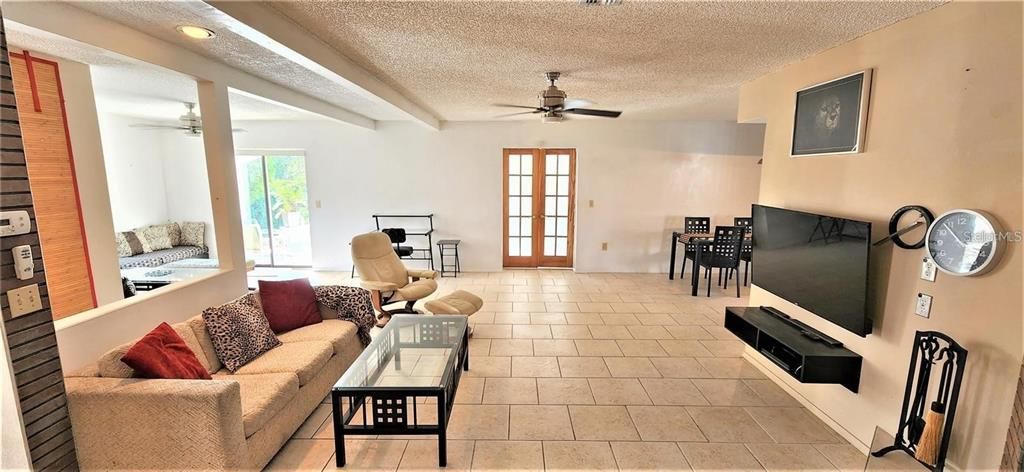 Interior, Living room, Recessed Lighting