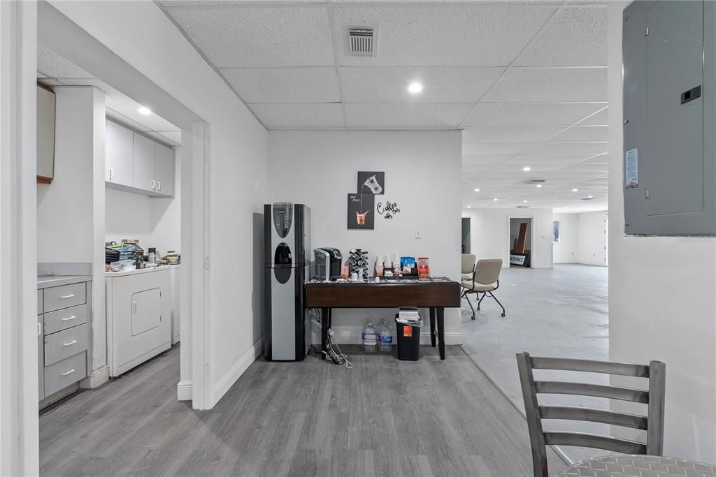 Home Office, Interior, Recessed Lighting, Washer, Wood Texture Flooring