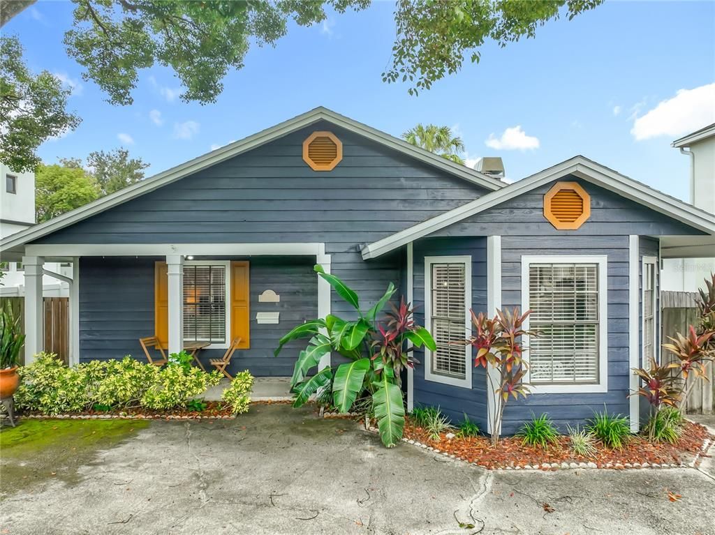 Exterior, Facade, American Craftsman