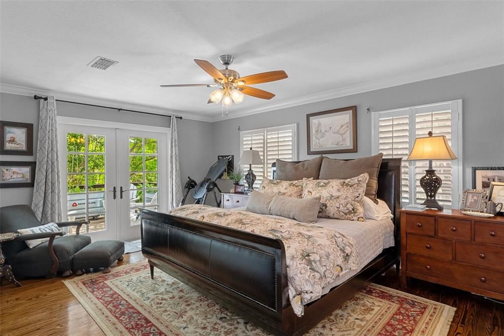 Bedroom, Fitness Equipment, Interior, Wood Texture Flooring