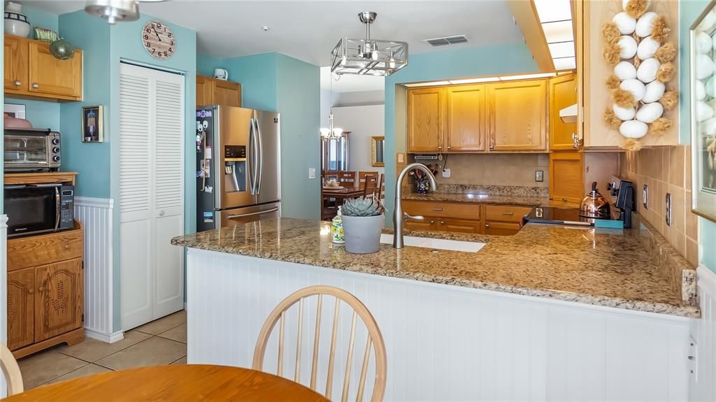 Interior, Kitchen, Pendant Lights, Recessed Lighting