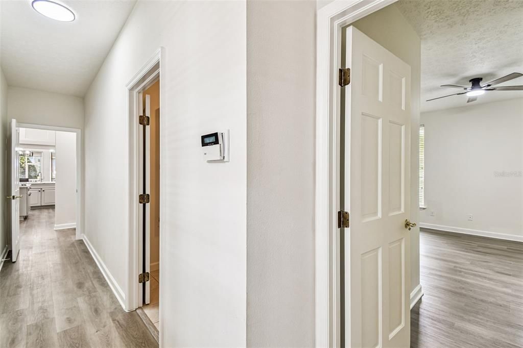 Interior, Recessed Lighting, Wood Texture Flooring