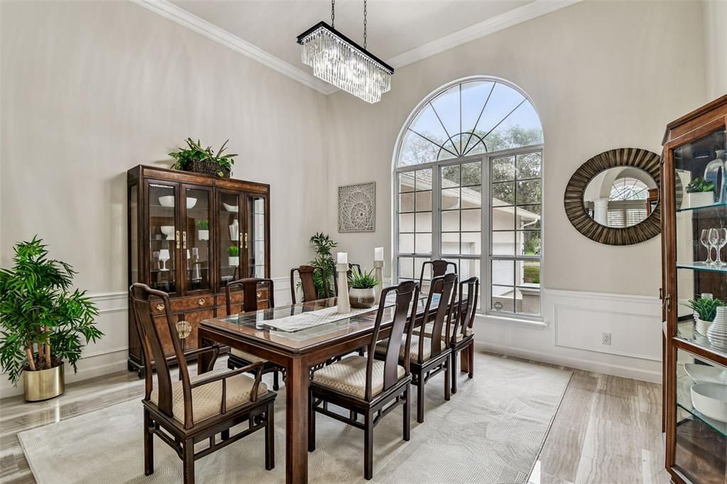 Chandelier, Dining room, Interior, Wood Texture Flooring