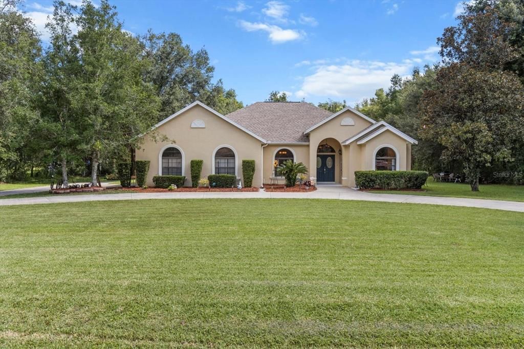 Backyard, Exterior, Facade, French Provincial