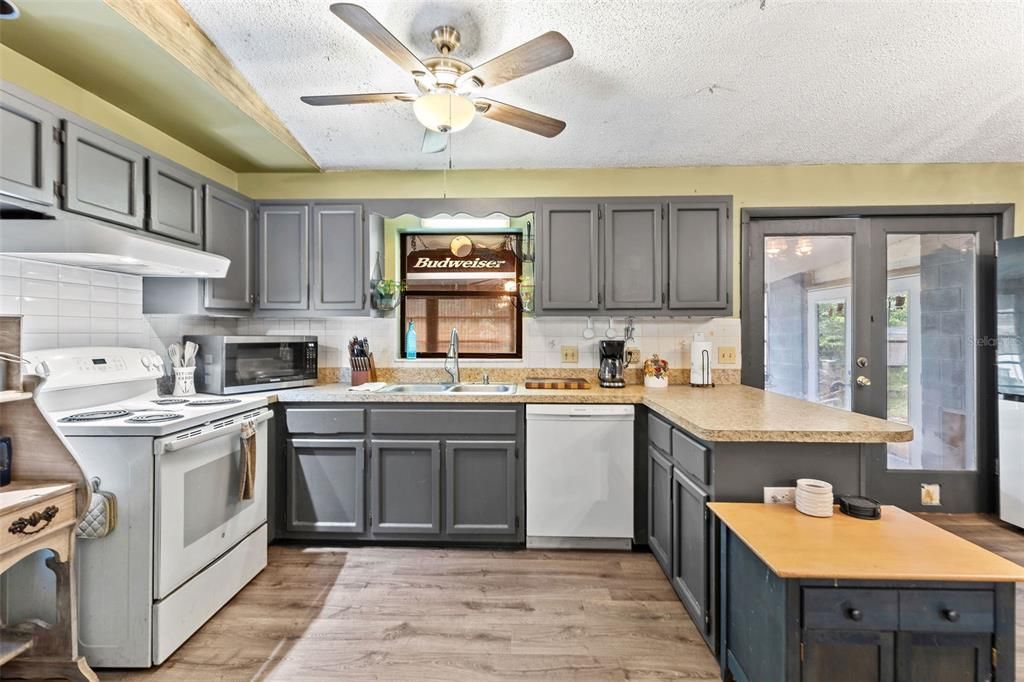 Interior, Kitchen, Wood Texture Flooring