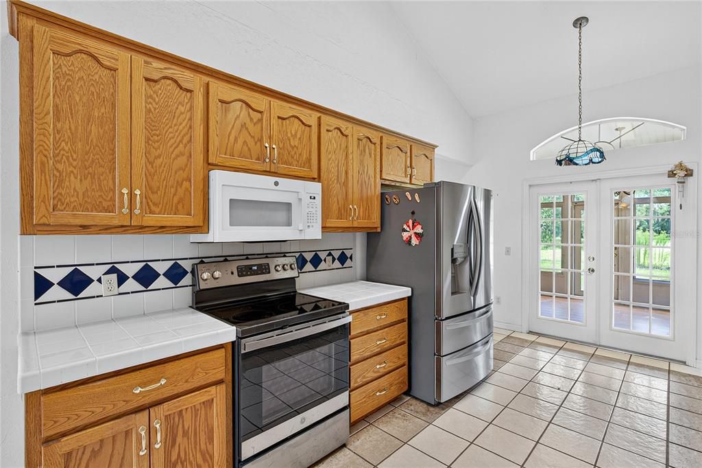 Interior, Kitchen, Pendant Lights, Tile Countertops